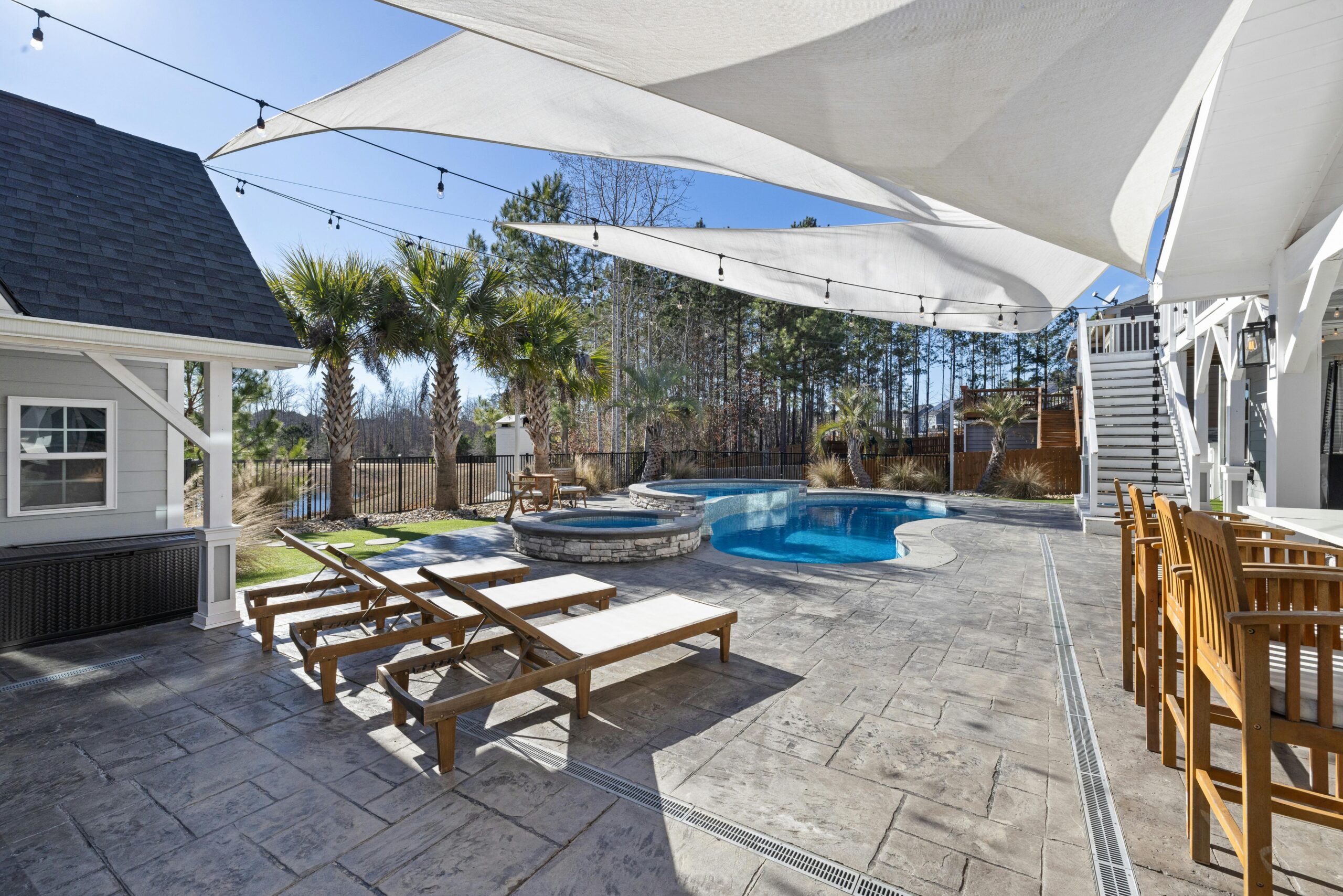 Outdoor Living & Design